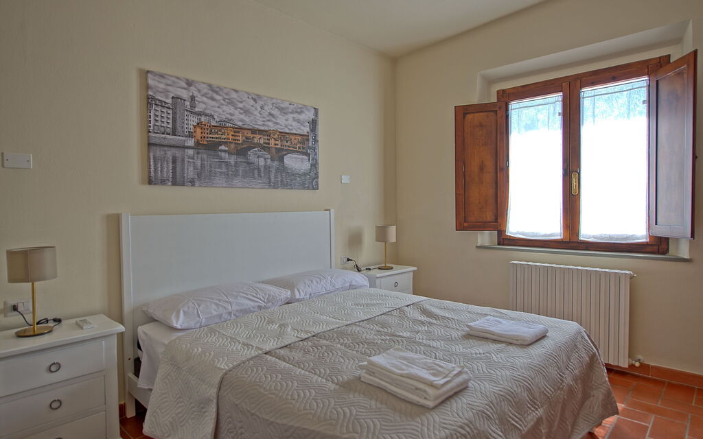 Nicola: Camera da letto