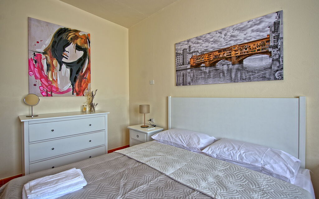 Nicola: Camera da letto