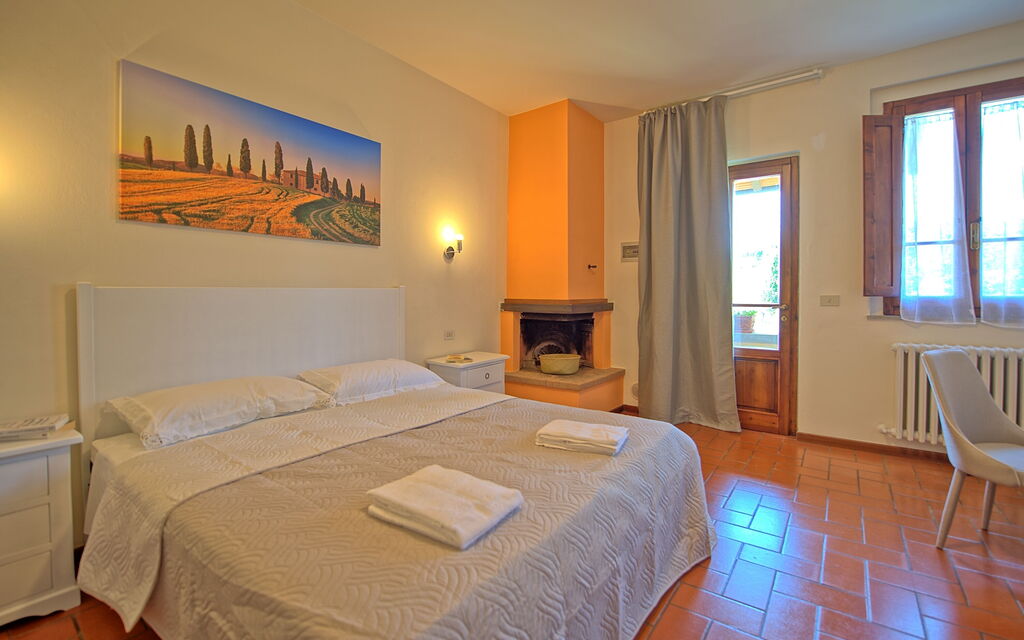 Nicola: Camera da letto