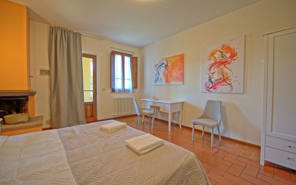 Nicola: Camera da letto