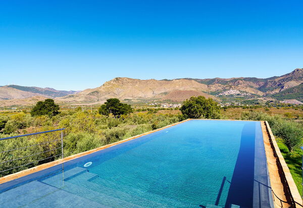 Etna Retreat: бассейн