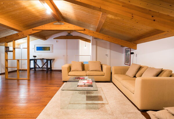 Etna Retreat: Спальня