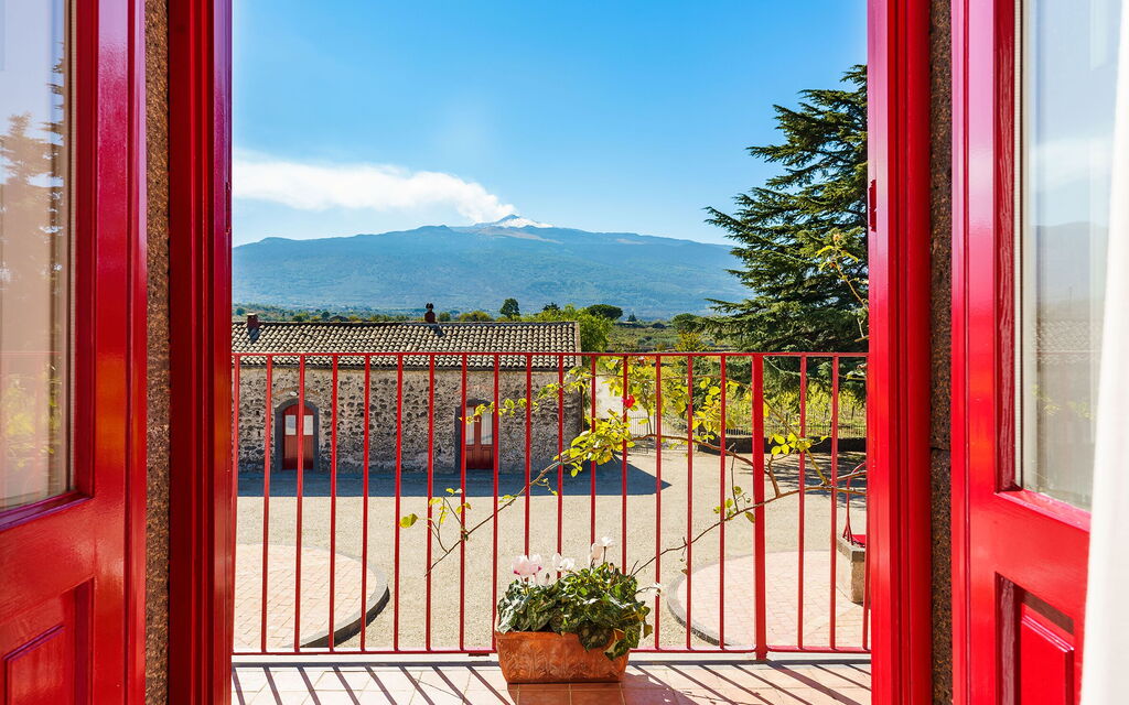 Etna Retreat: Extérieur