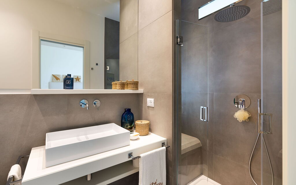 Villa Isabella: Bathroom