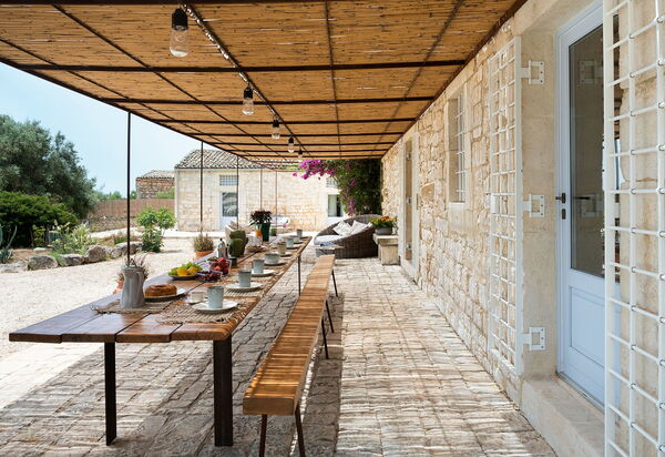 Villa Dimora Pura: Balkon / Terrasse / Patio