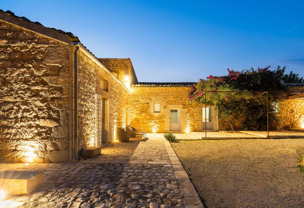 Villa Dimora Pura: Draussen