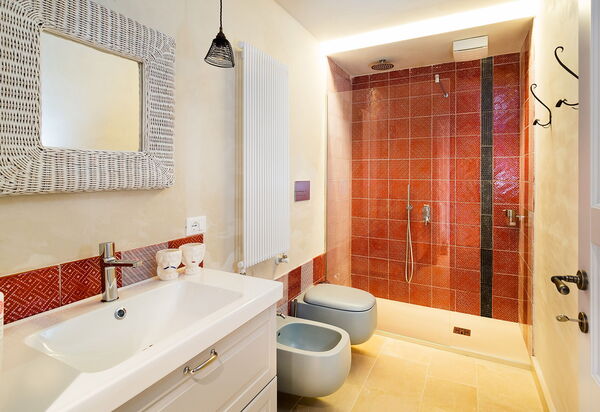 Villa Dimora Pura: Bad