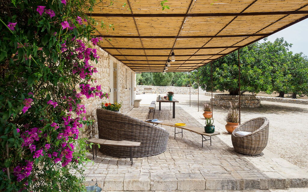 Villa Dimora Pura: Balcony / Terrace / Patio, Garden, Outdoor