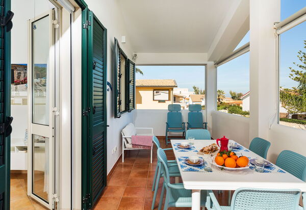 Anny: Cuisine, Salle à manger, Salon