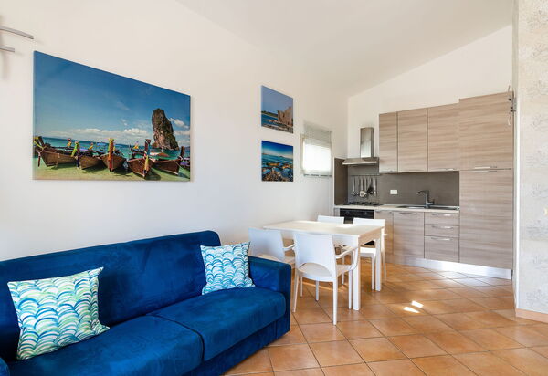 Anny: Cuisine, Salle à manger, Salon