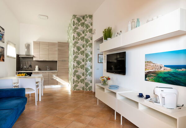 Anny: Cuisine, Salle à manger, Salon