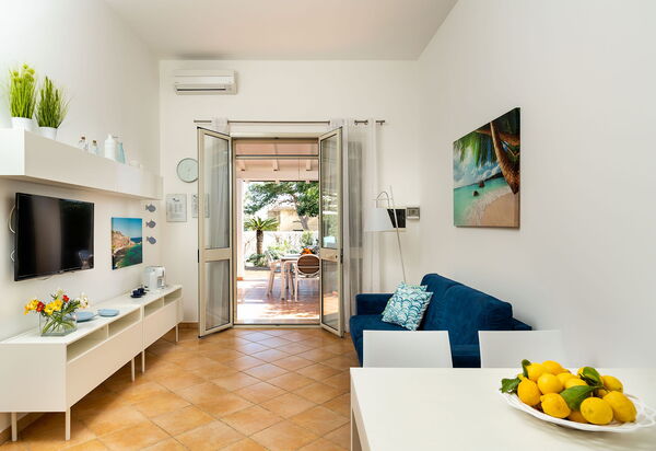 Anny: Cuisine, Salle à manger, Salon