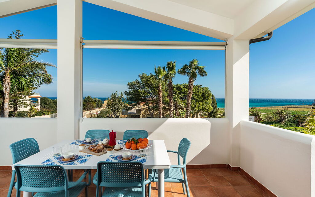 Anny - : Balcony / Terrace / Patio