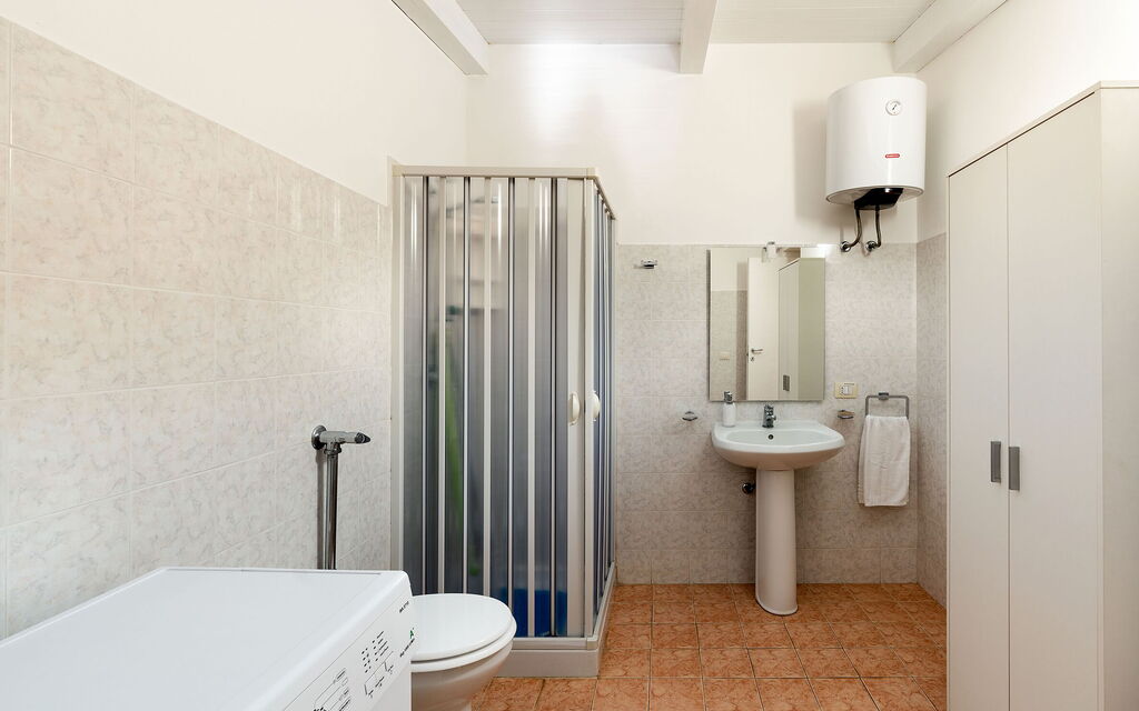 Anny - : Bathroom