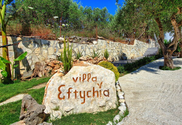 Villa Eftychia: Открытый