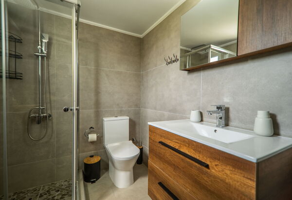 Villa Eftychia: Ванная комната