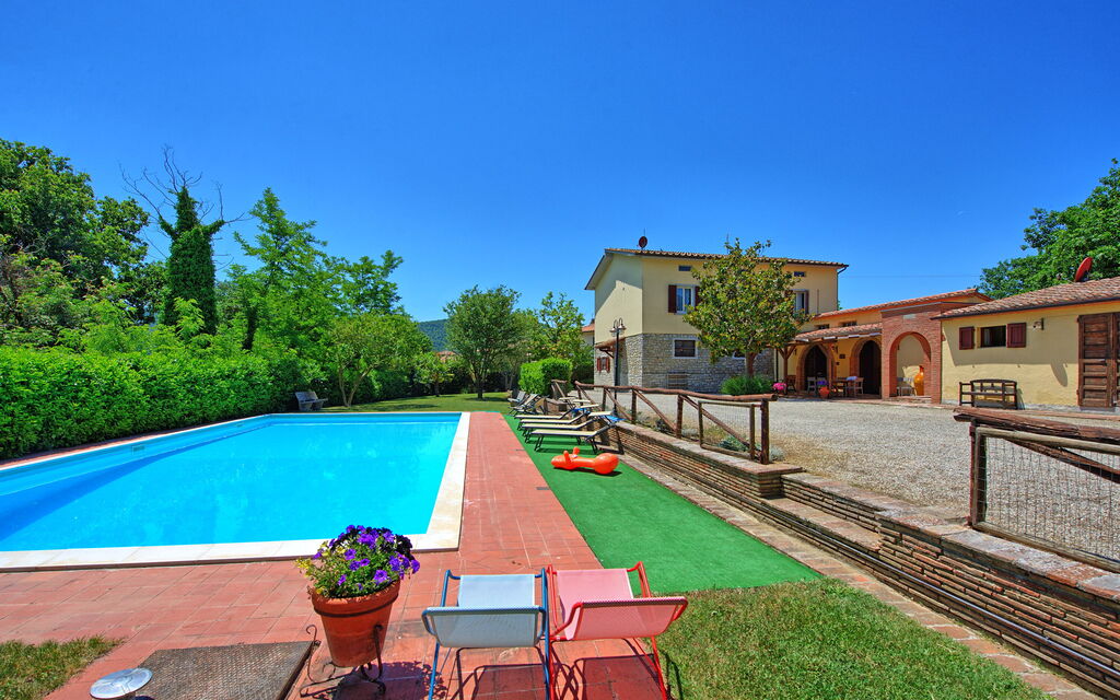 Zeffiro: Pool, Summer