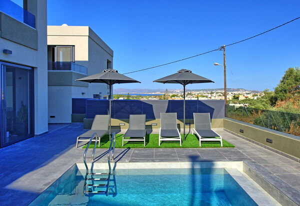 Villa Maripol: бассейн, Открытый, Сад