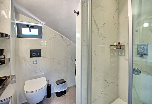 Villa Maripol: Ванная комната