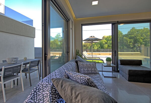 Villa Maripol: Гостиная