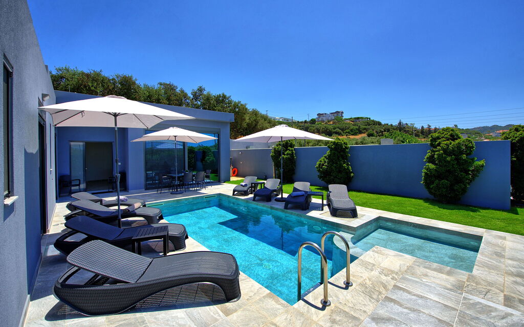 Villa Zaneti: all'aperto, Estate, Piscina