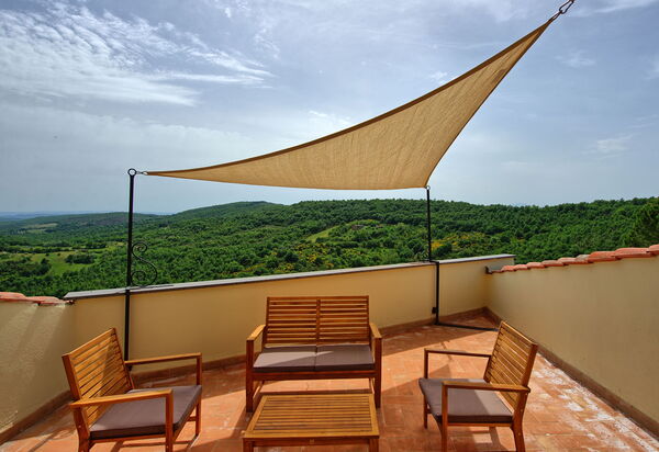 Villa Collina: Balkon / Terrasse / Patio