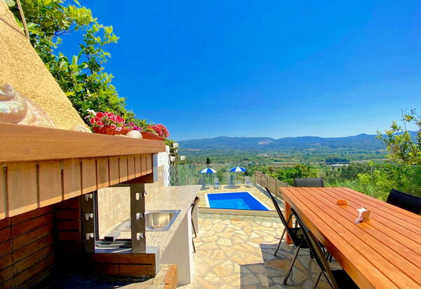 Villa Dinos: Balkong / terrass / uteplats, Utomhus