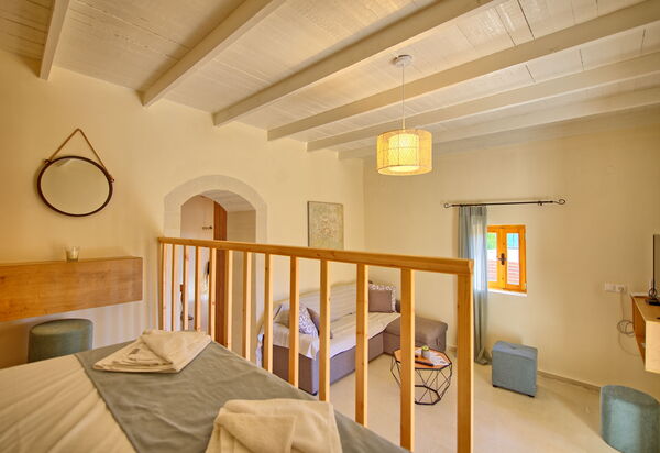 Villa Vicilla: Гостиная, Другая комната