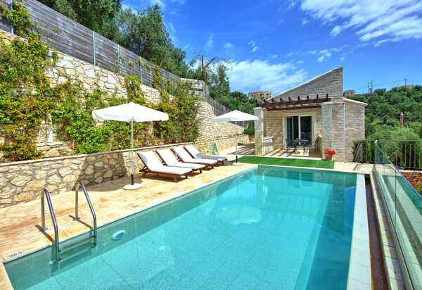 Villa Jacaranda: Schwimmbad