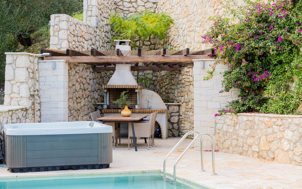 Villa Jacaranda: all'aperto, Estate, Piscina