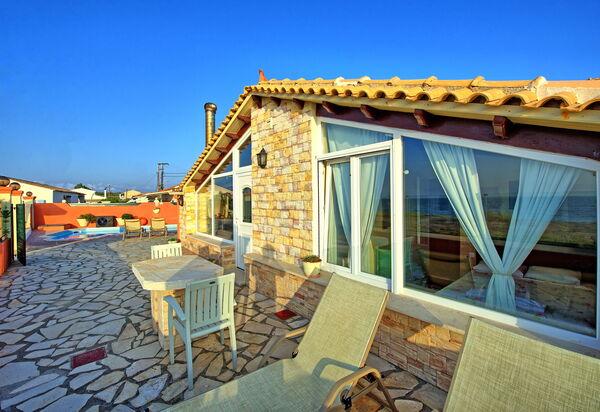 Beach Villa Athanasia: Outdoor