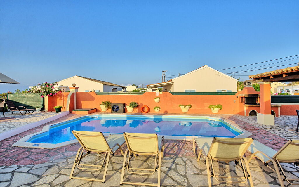 Beach Villa Athanasia: slå samman