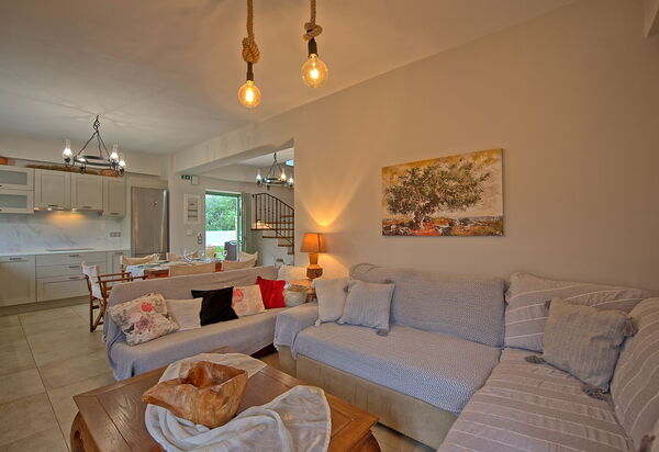 Villa Elaia: Living Room