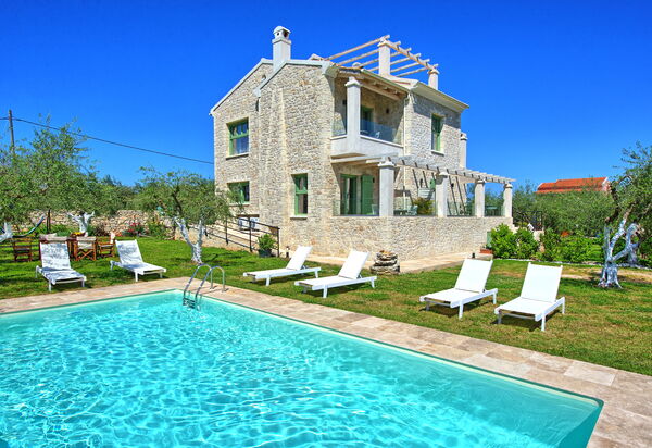 Villa Elaia: Garden, Outdoor, Pool