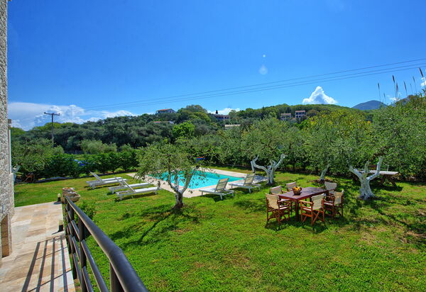 Villa Elaia: Garden, Outdoor, Pool
