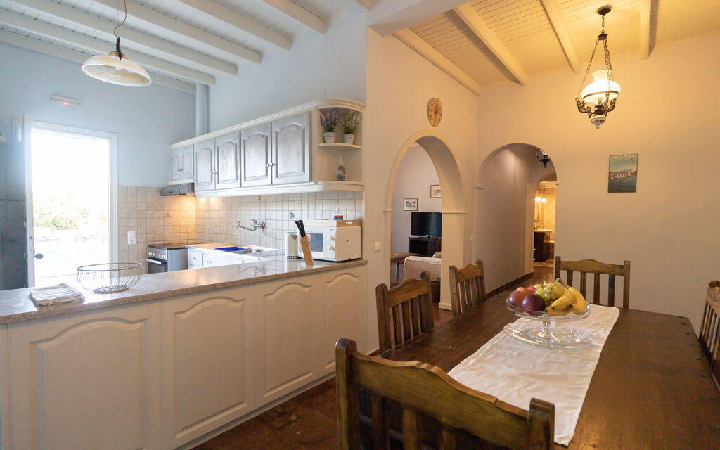 Villa Dimitris: Cucina, Sala da pranzo