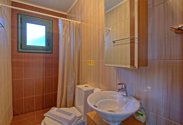 Villa Koules: Ванная комната