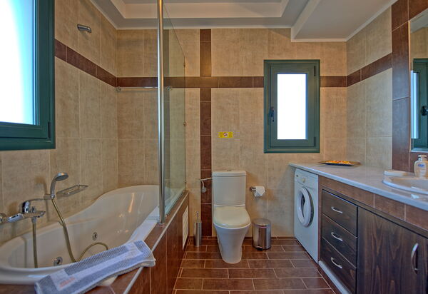 Villa Koules: Ванная комната