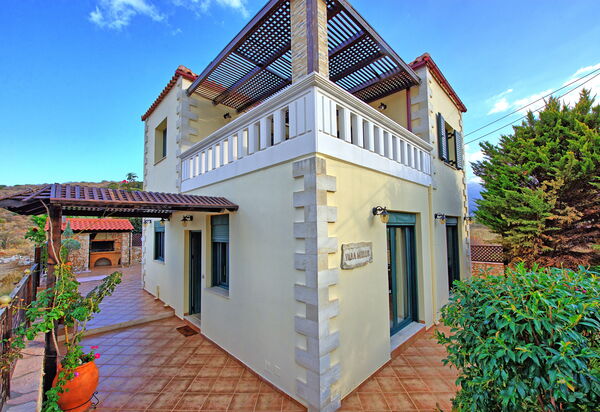 Villa Koules: Открытый, Сад, Экстерьеры