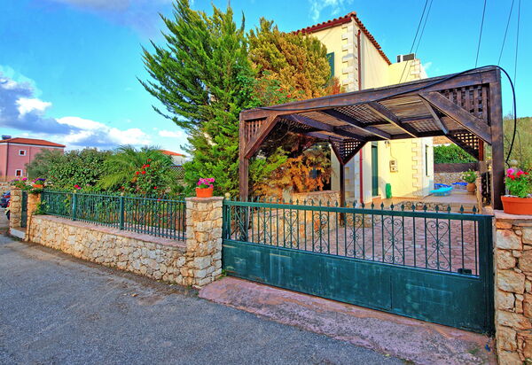 Villa Koules: Открытый, Экстерьеры