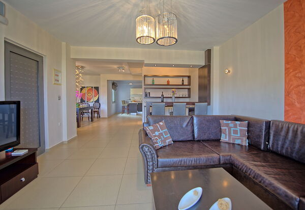 Cabanavillas Milano: Salle à manger, Salon