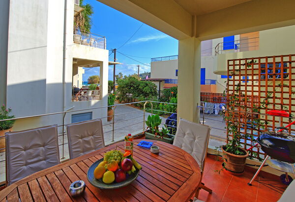 Houses By The Sea: Balcon / Terrasse / Patio, Extérieur