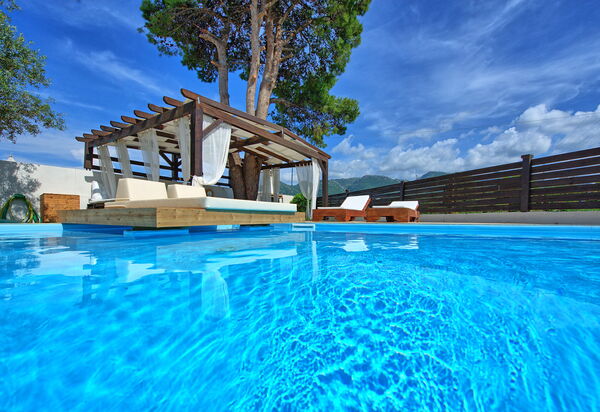 Beach Villa Christina: slå samman, Sommar