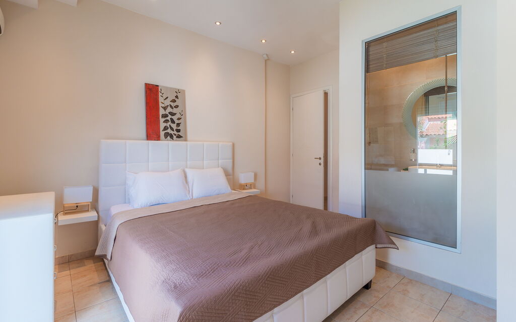 Beach Villa Christina: Camera da letto