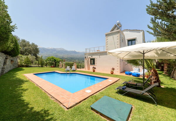 Villa Elia: бассейн, Открытый, Сад, Экстерьеры