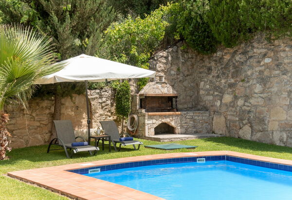 Villa Elia: бассейн, Открытый, Сад, Экстерьеры
