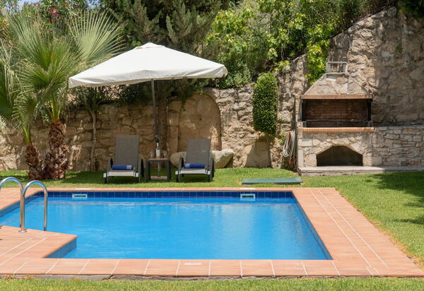 Villa Elia: бассейн, Открытый, Сад, Экстерьеры