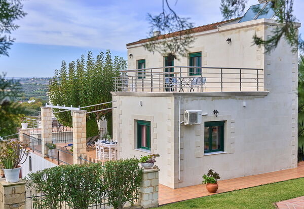 Villa Elia: Открытый, Сад, Экстерьеры