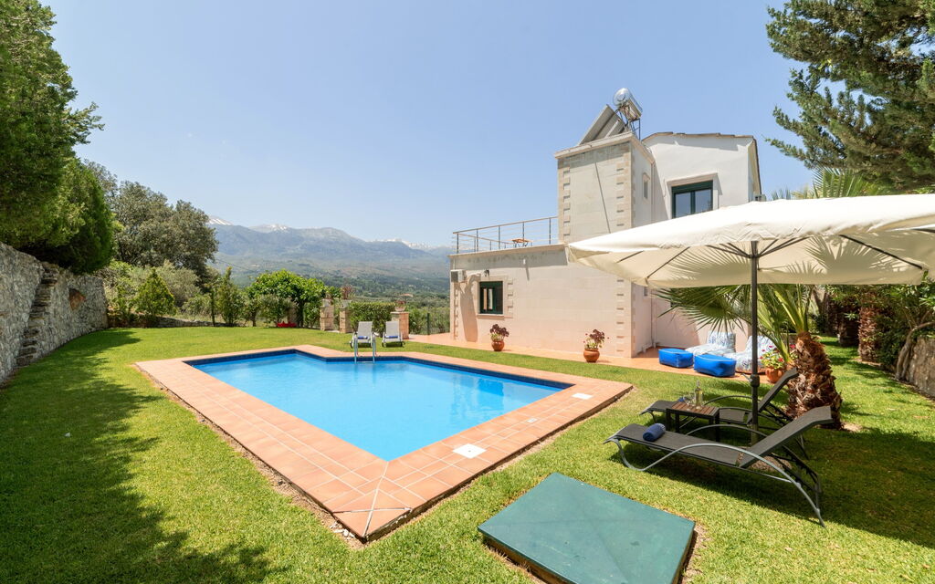 Villa Elia: бассейн, Открытый, Сад, Экстерьеры