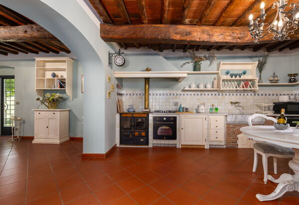 San Guido: Esszimmer, Küche